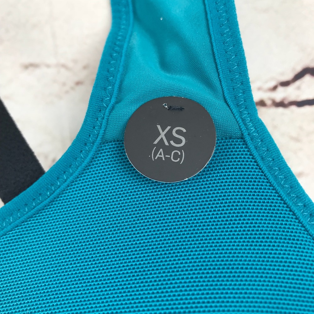 Nike Pro Alpha Performance Fit High Support Bra - Picture 3 of 6